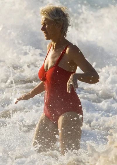 Naked Helen Mirren