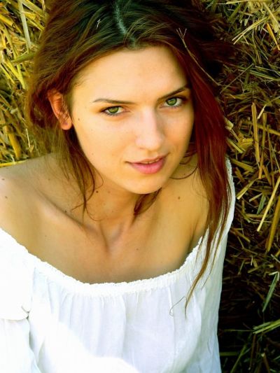 Naked Ekaterina Molokhovskaya