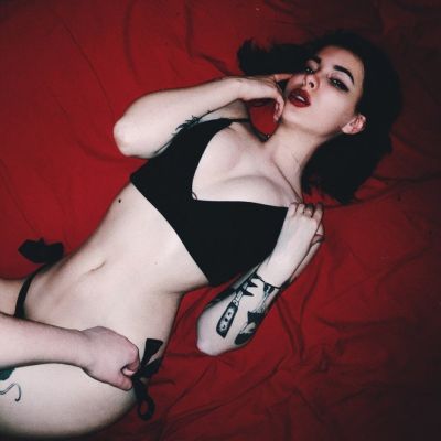 Naked Yulia Resh