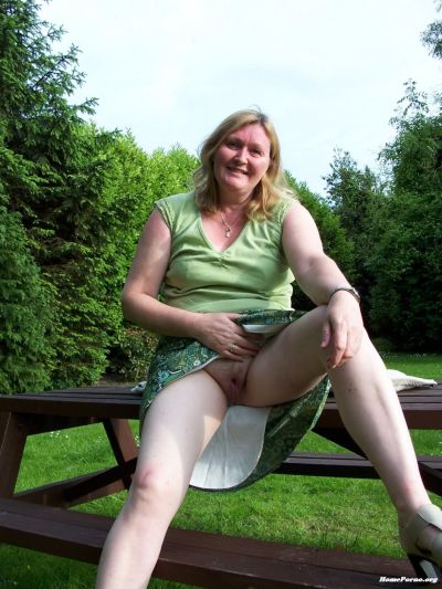 Mature Upskirt Flashes