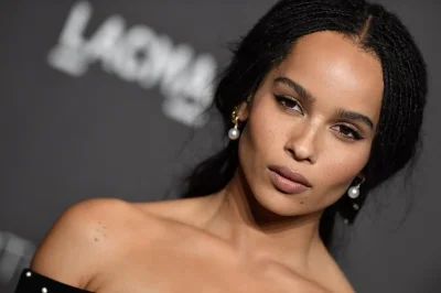 Nude Zoe Kravitz