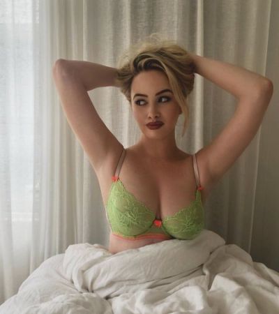 Simone Holtznagel Photos