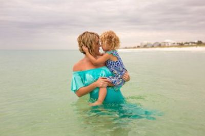Nudist Girls And Moms