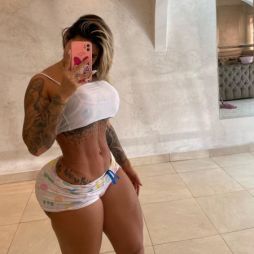 Nude Lis Valderrama