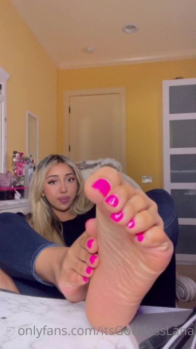 Nude Lana Giselle