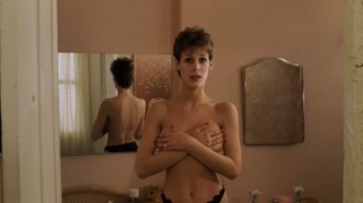 Jamie Curtis Nude