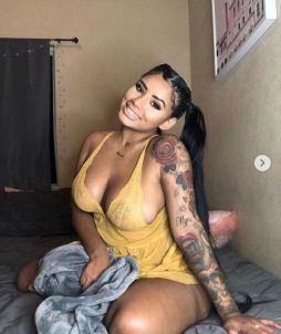 Nude Yasmin Estrada
