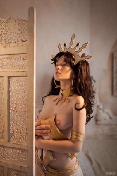 Ishtar Nude