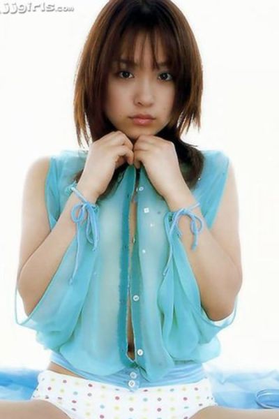 Nude Mihiro Taniguchi