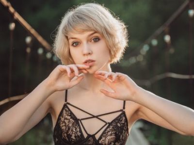 Nude Olya Pushkina