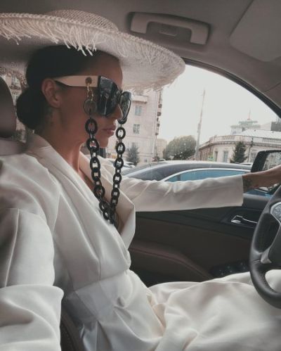 Julia ziverts