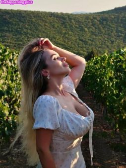 Anna Kostenko fap