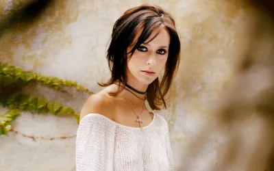 Дженнифер лав хьюитт 1999