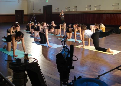 Занятия йогой