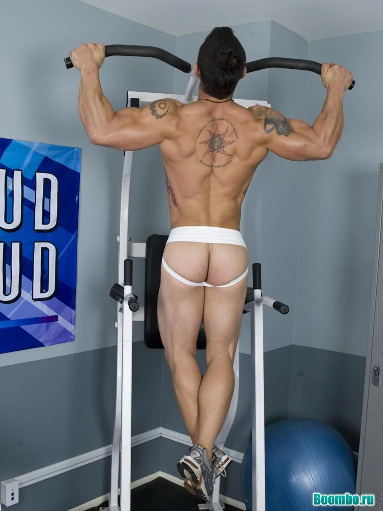 Мужская задница домашнее