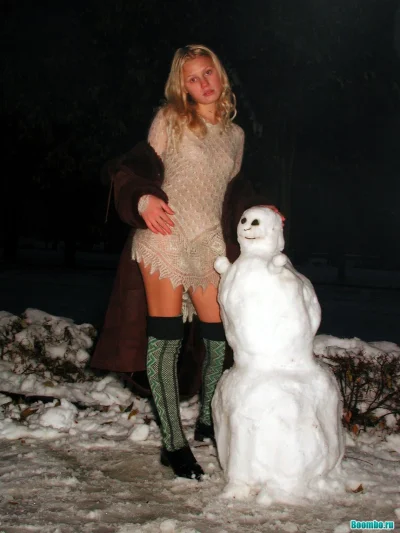 Голые девушки зимой