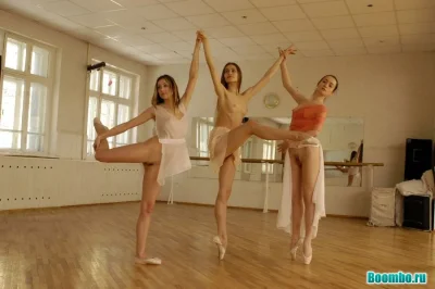 Балерина танец