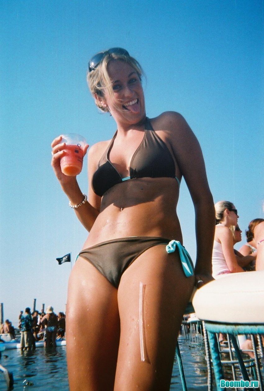 Верблюжьи лапки на пляже