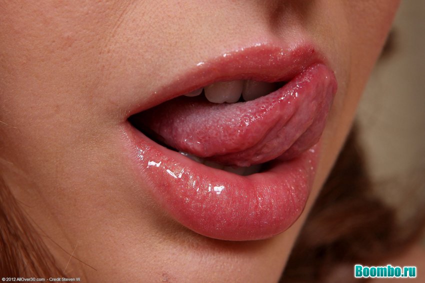 Губы крупным планом