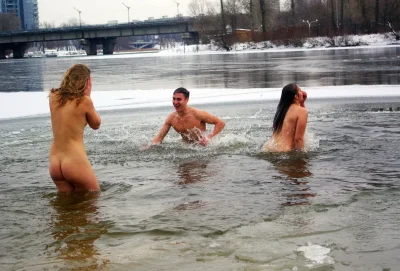 Голое купание