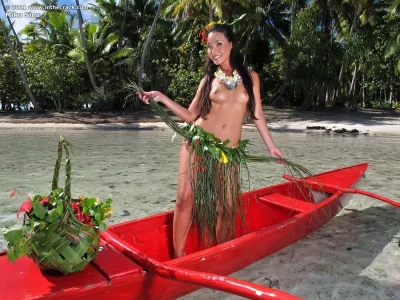 Гавайская девушка