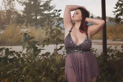 Пышные деревенские женщины