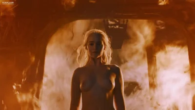 Emilia clarke game of thrones