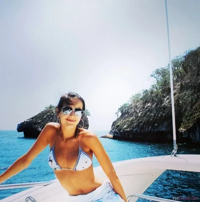 Виктория боня в молодости купальнике