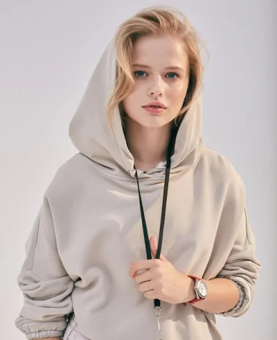 Актриса бортич