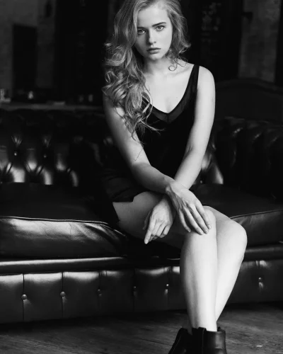 Голая Александра Бортич