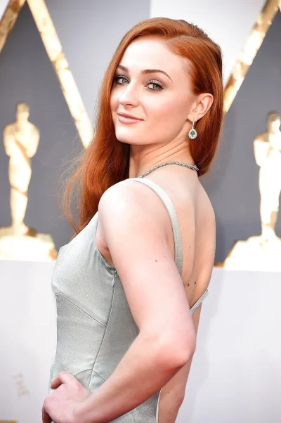Софи тернер (sophie turner)