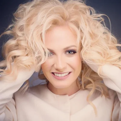 Полина максимова биография