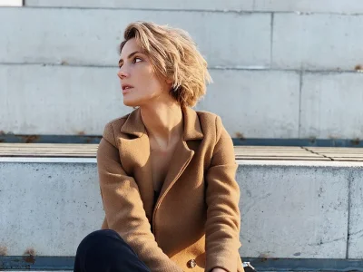 Александра богданова максим