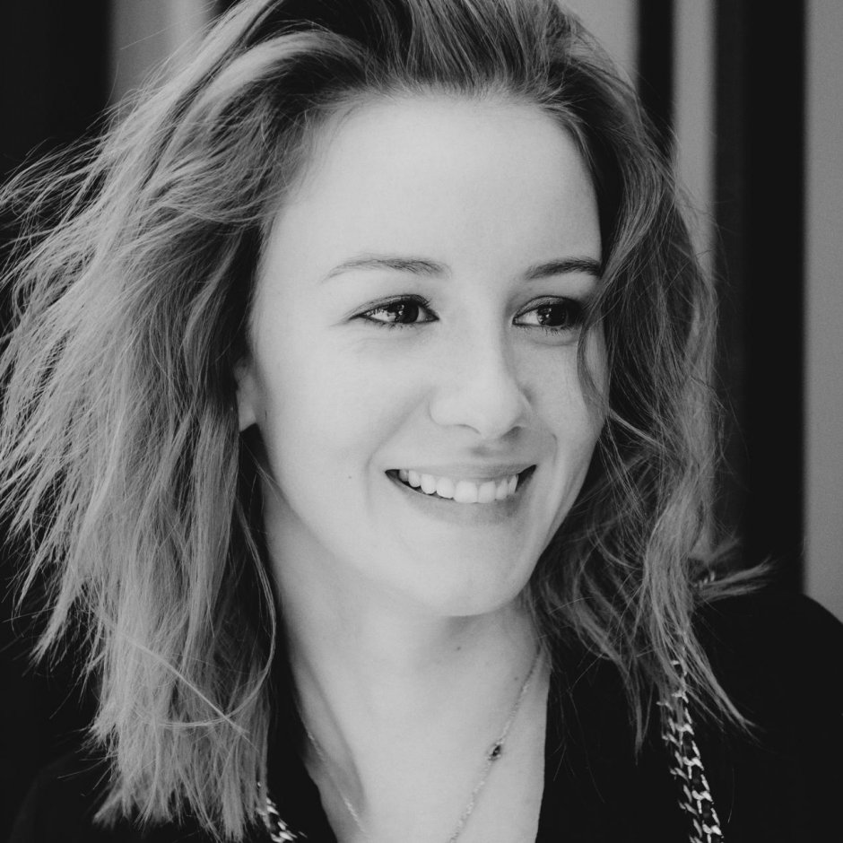 Актриса старшенбаум