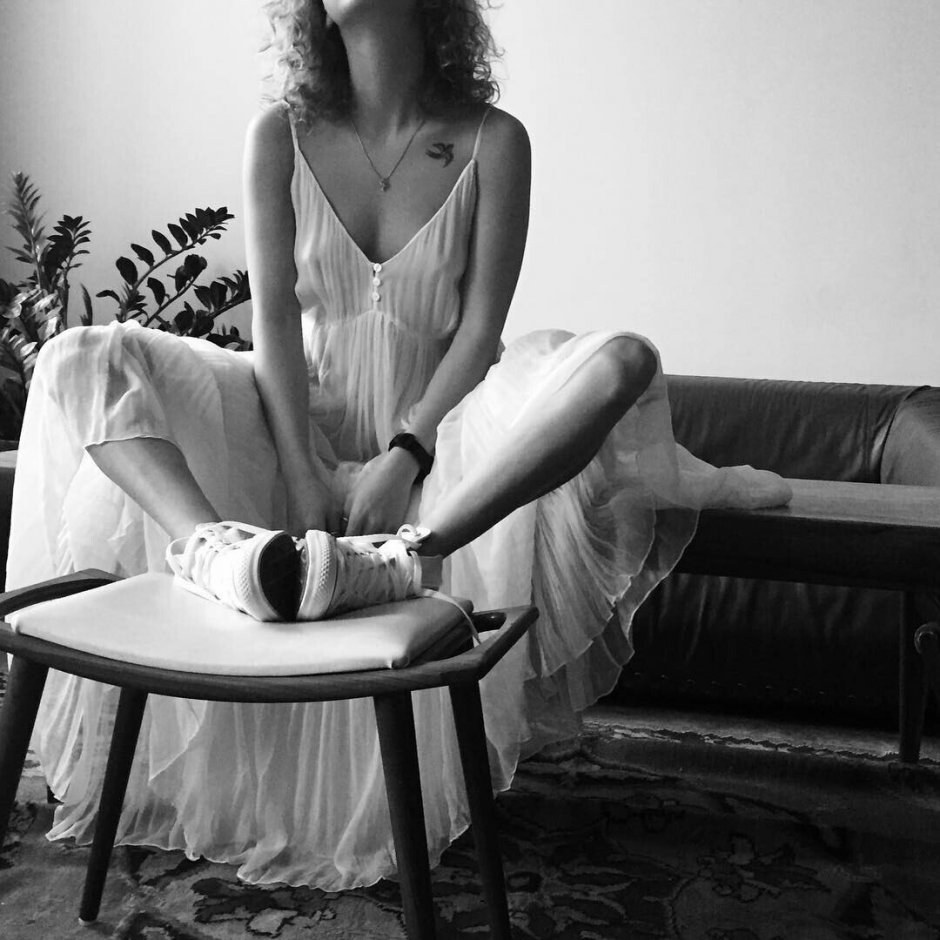 Женщина которая