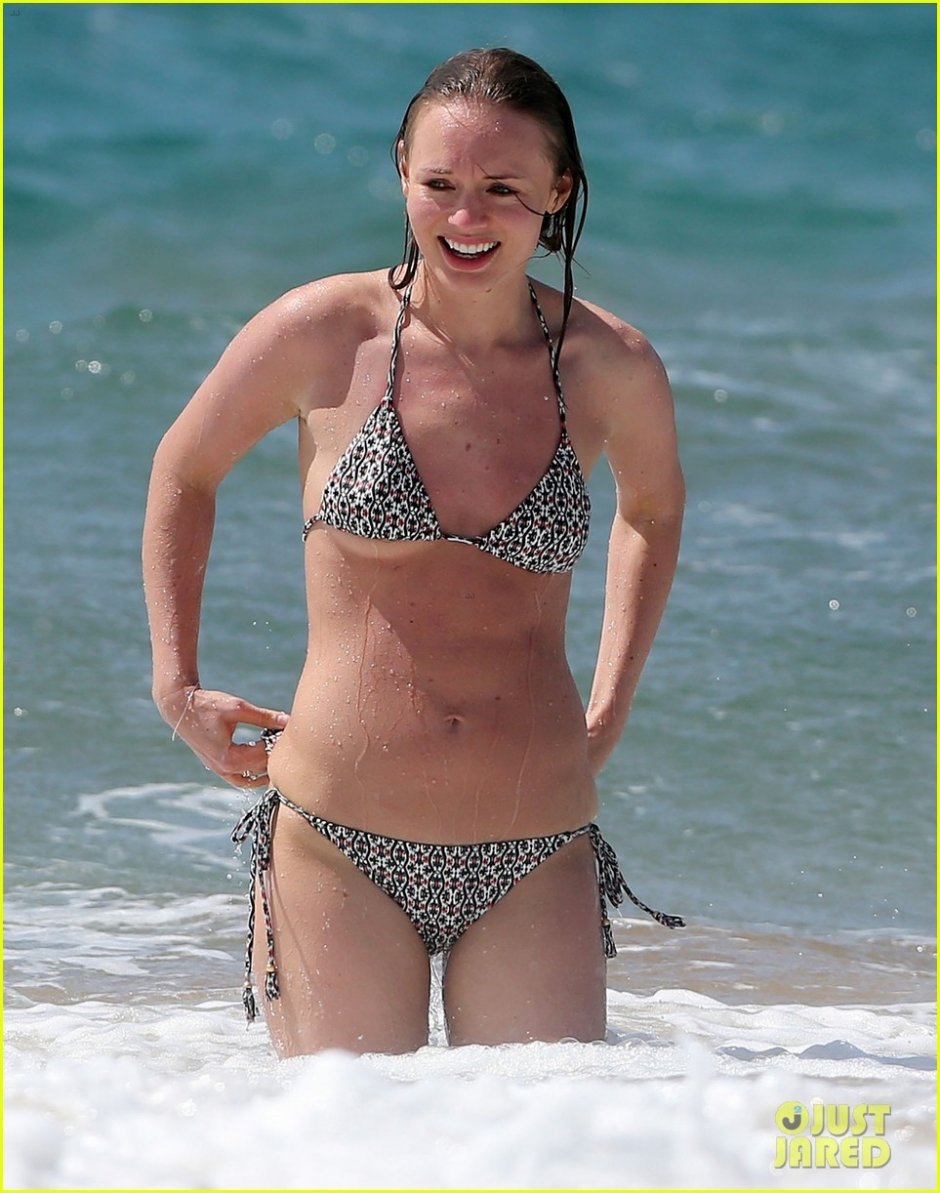 Лора хэддок бикини