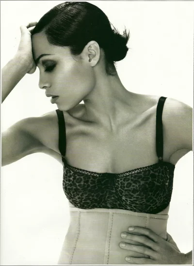 Голая Розарио Доусон