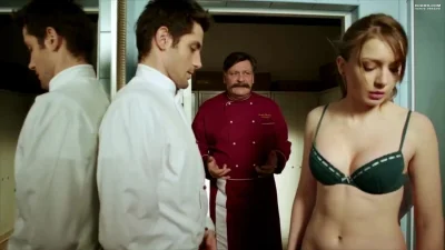 Валерия федорович в лифчике кухня