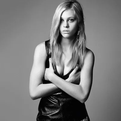 Лили рейнхарт