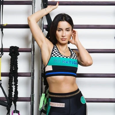 Тина канделаки спорт