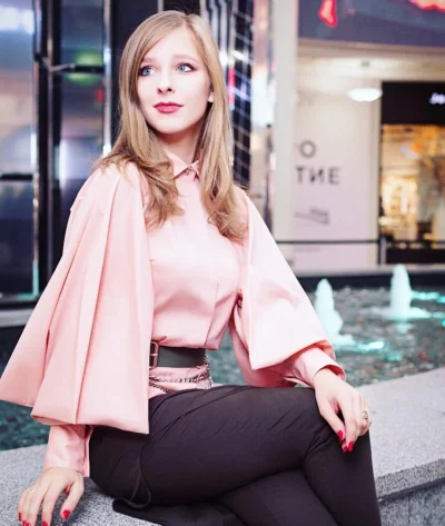 Лиза арзамасова биография и личная жизнь