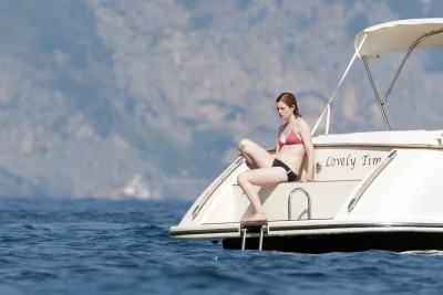 Бонни франческа райт в купальнике