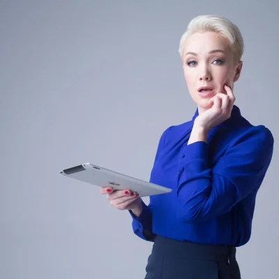 Дарья мороз с короткой стрижкой