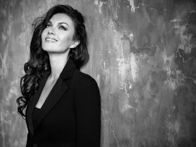 Юлия такшина