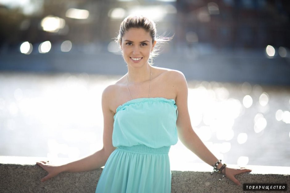 Агата муцениеце в молодости