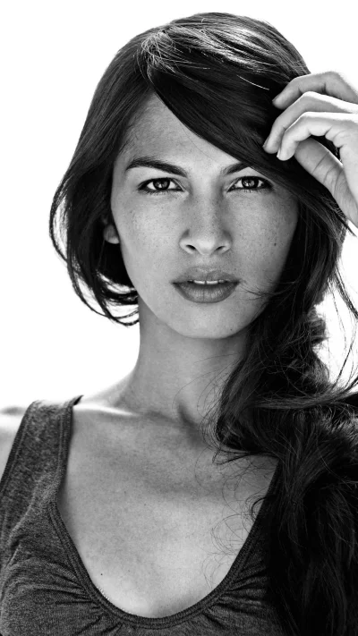 Французская актриса брюнетка