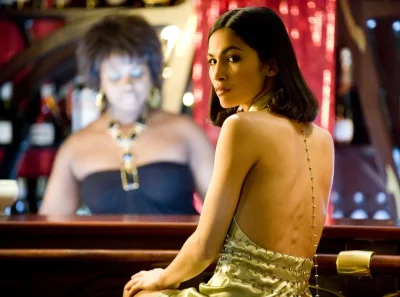 Элоди юнг актриса