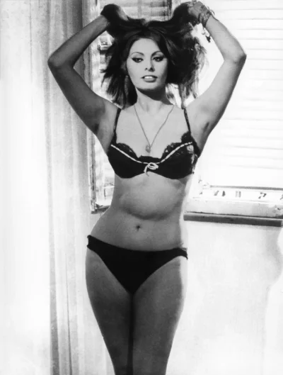 Софи лорен в купальнике