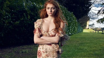 Софи тёрнер