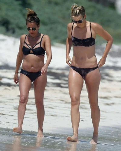 Шарапова мария на пляже